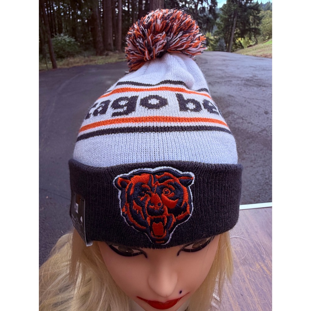 Chicago Bears New Era Retro Banded Pom Knit Beanie Hat White Navy Orange NWT